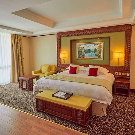 Goma Serena Hotel Room photo